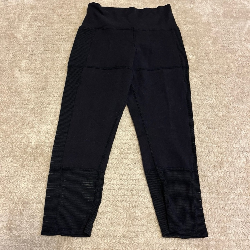 Alo Yoga High Waist Mesh Panel Cropped Capri Leggings Black Size S